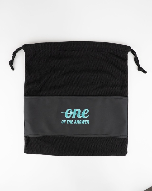 PLAYER'S GLOVE BAG