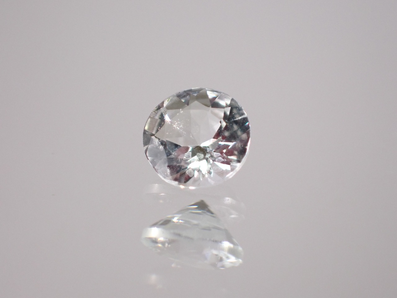 ゴシェナイト　約0.4ct　[C13‐114]