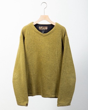 designed V-neck fleece sweat / COLOR:YELLOW
