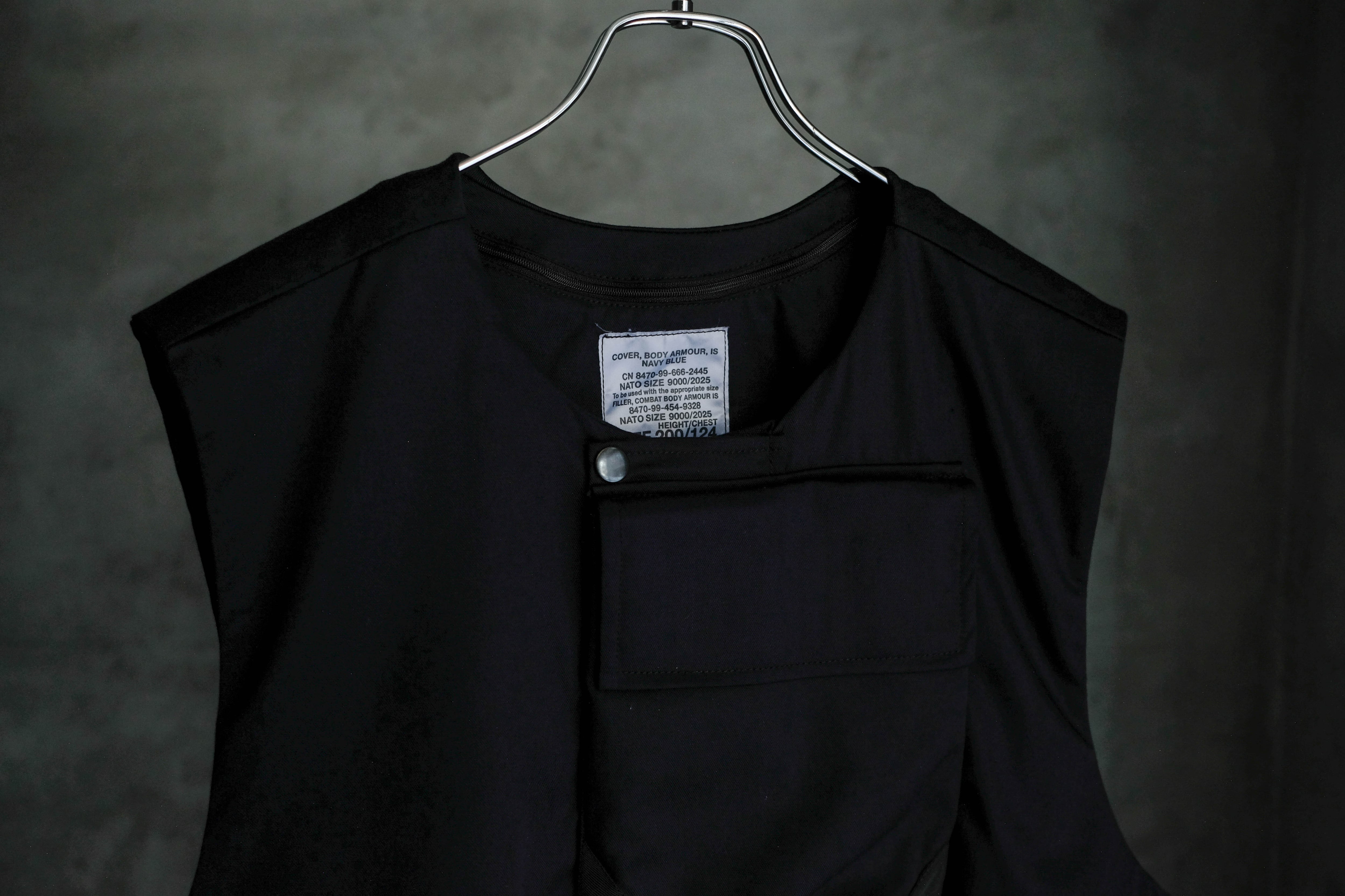 イギリス軍 ネイビーのタクティカルベスト | militaria & encore