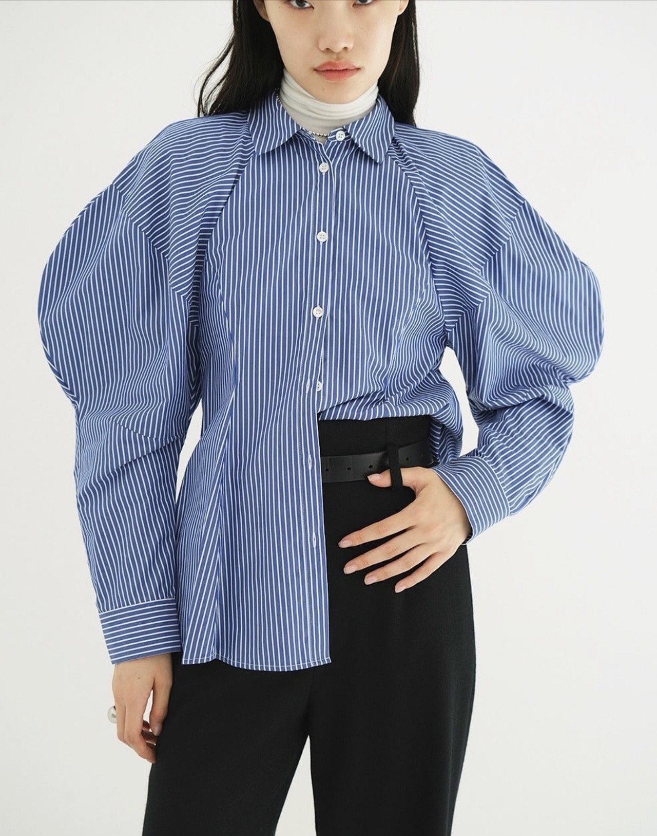 CLANE VOLUME SLEEVE SHIRTS