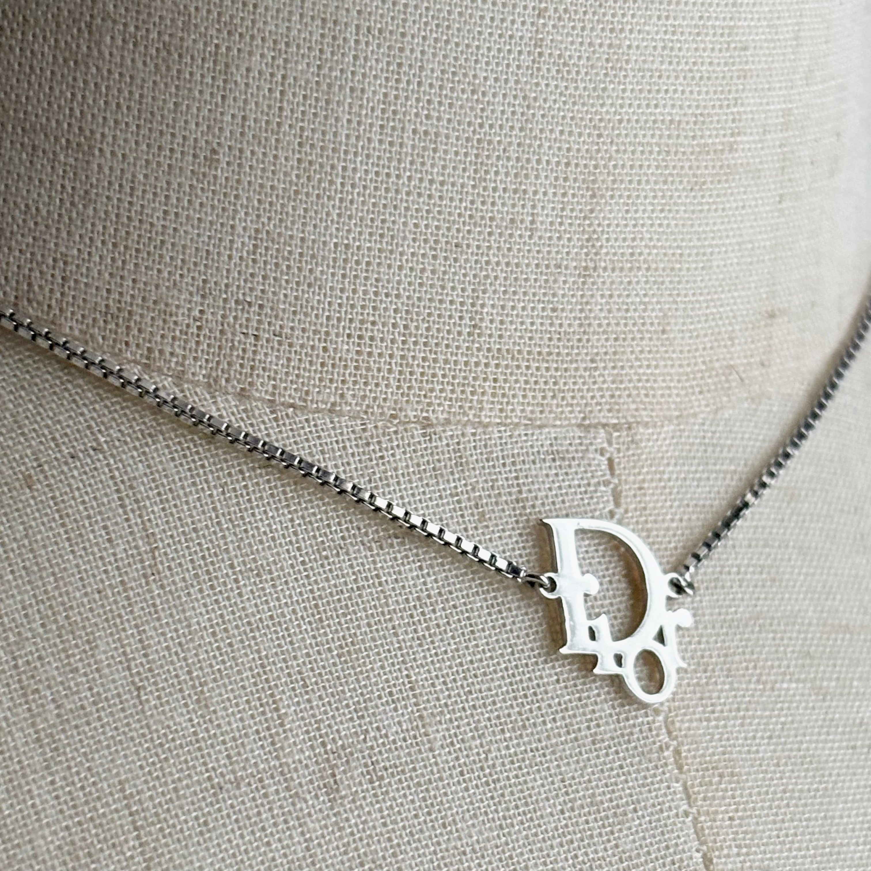 ヴィンテージ dior ネックレス 昔シルバー クリスチャンディオール