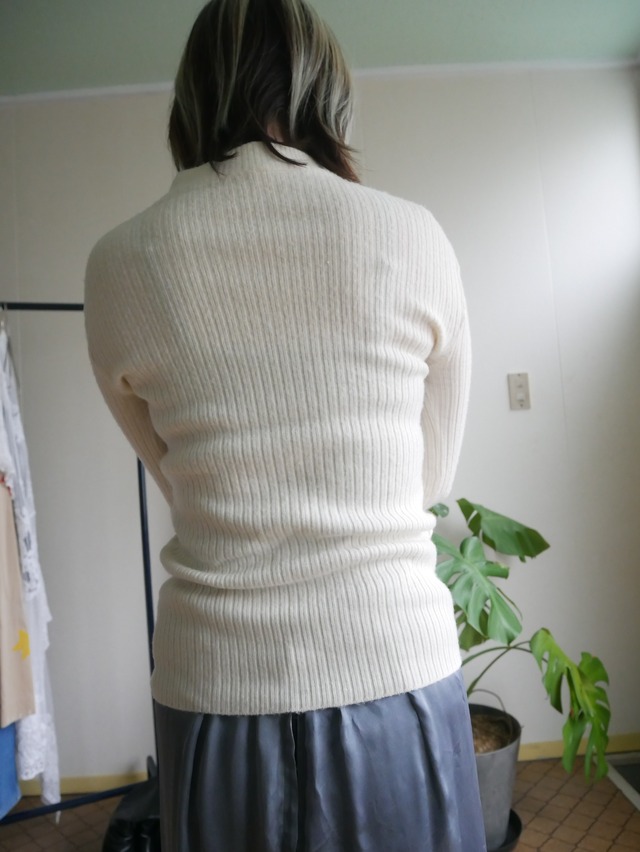 70s-80s Lace-Up High Neck Rib Knit