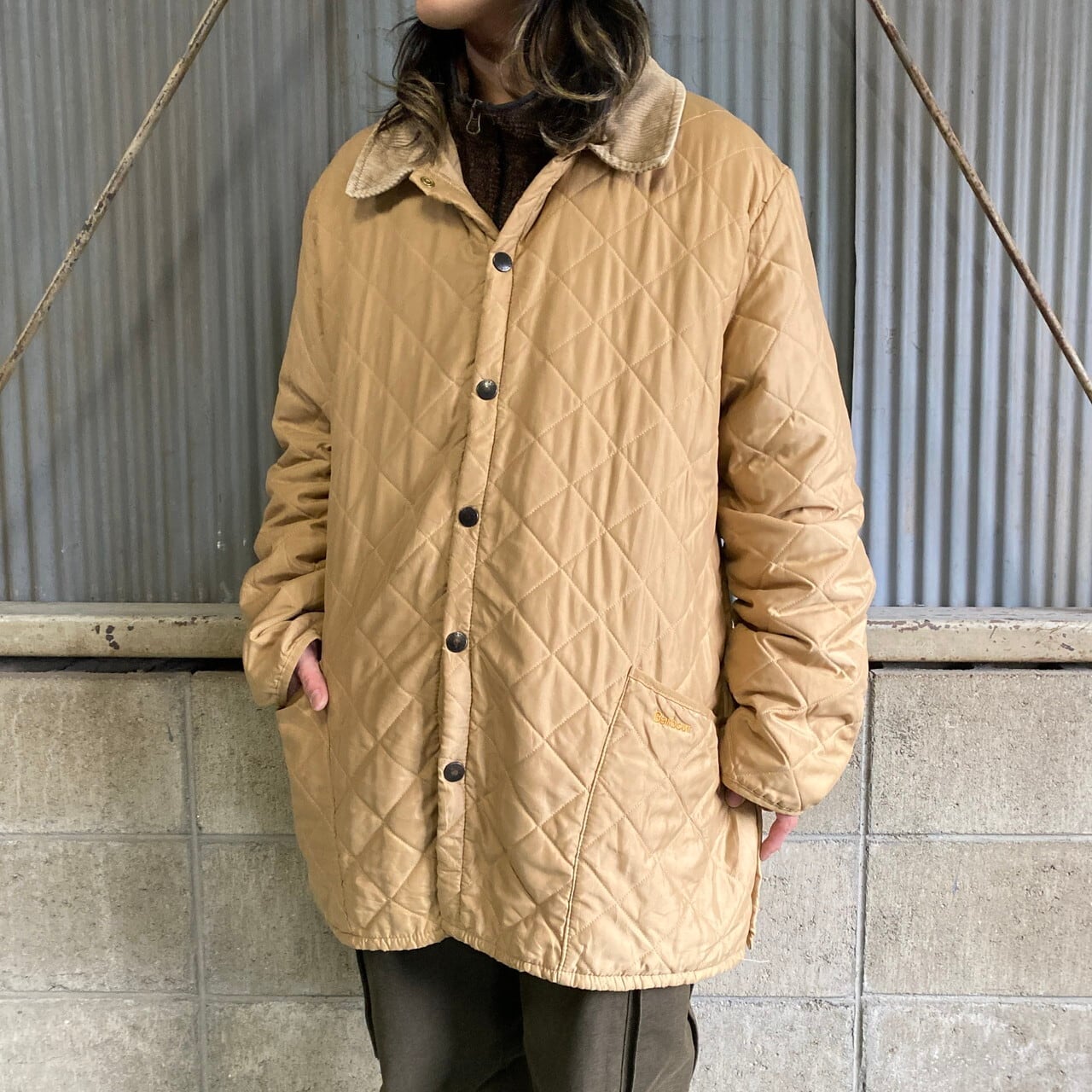 ビッグサイズ 80〜90年代 英国製 Barbour バブアー ESKDALE JACKET エスクデールジャケット キルティングジャケット  メンズ2XL相当 古着 ベージュ ライトブラウン コーデュロイ襟 大きいサイズ【ブルゾン・ジャケット】【AN20】 | cave  古着屋【公式】古着通販サイト barbour eskdale