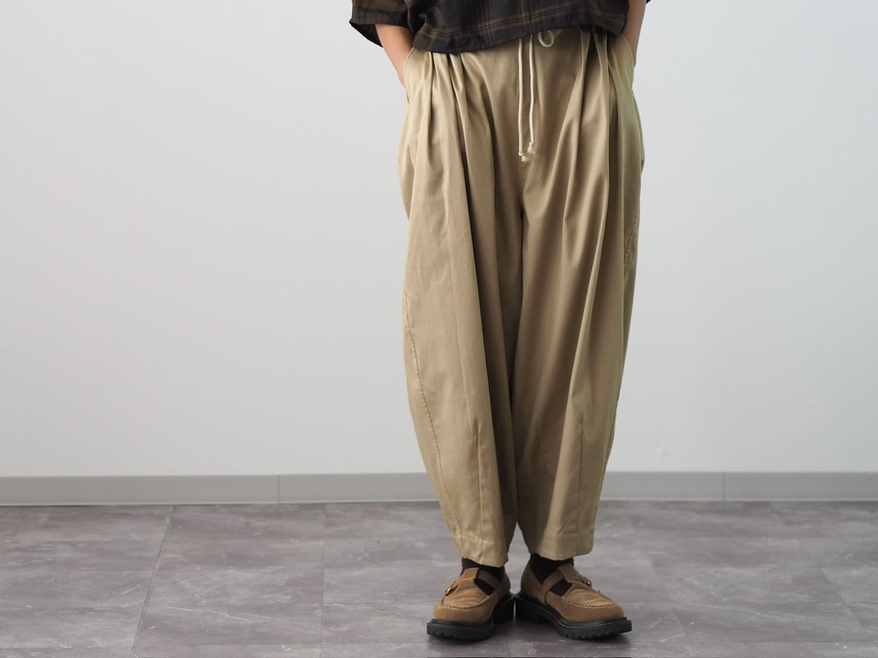 オールシーズン◎/サーカスパンツ(ベージュ/全7カラー)