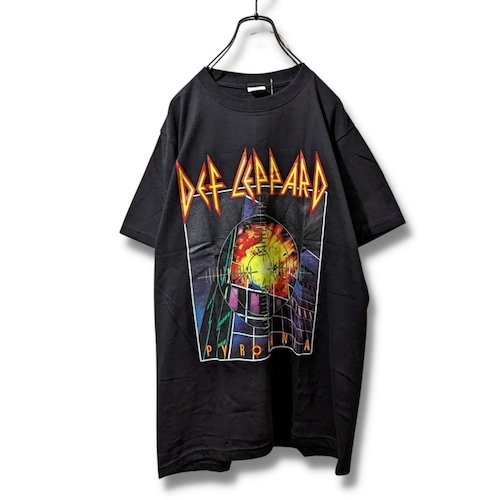 DEF LEPPARD　デフ・レパード　バンドT　新品　ブラック　BC156