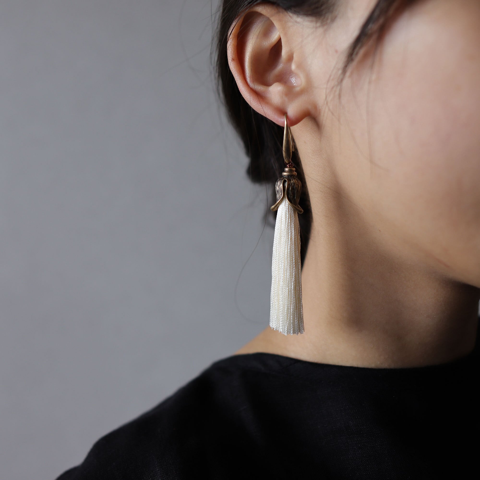 antique tassel ピアス | jojono
