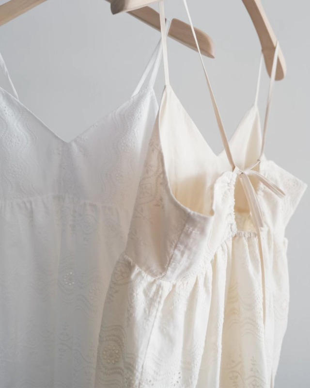 (OUNCE) cotton eyelet  blouse / 2color