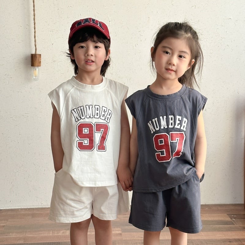 BABY&KID】ノースリーブNUMBERセットアップ | Betty