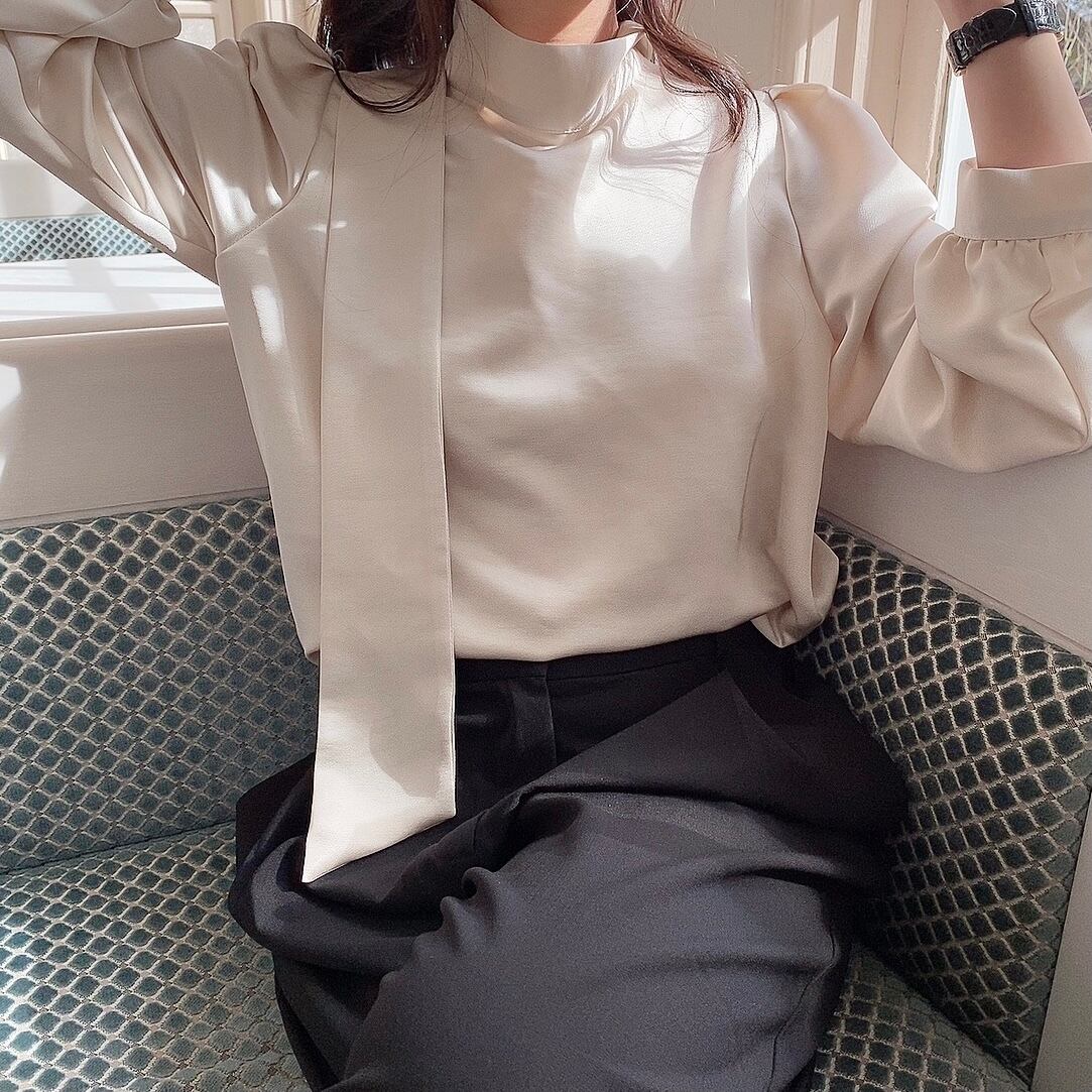 Classic tie blouse / ivory(12月中旬〜下旬頃発送予定)