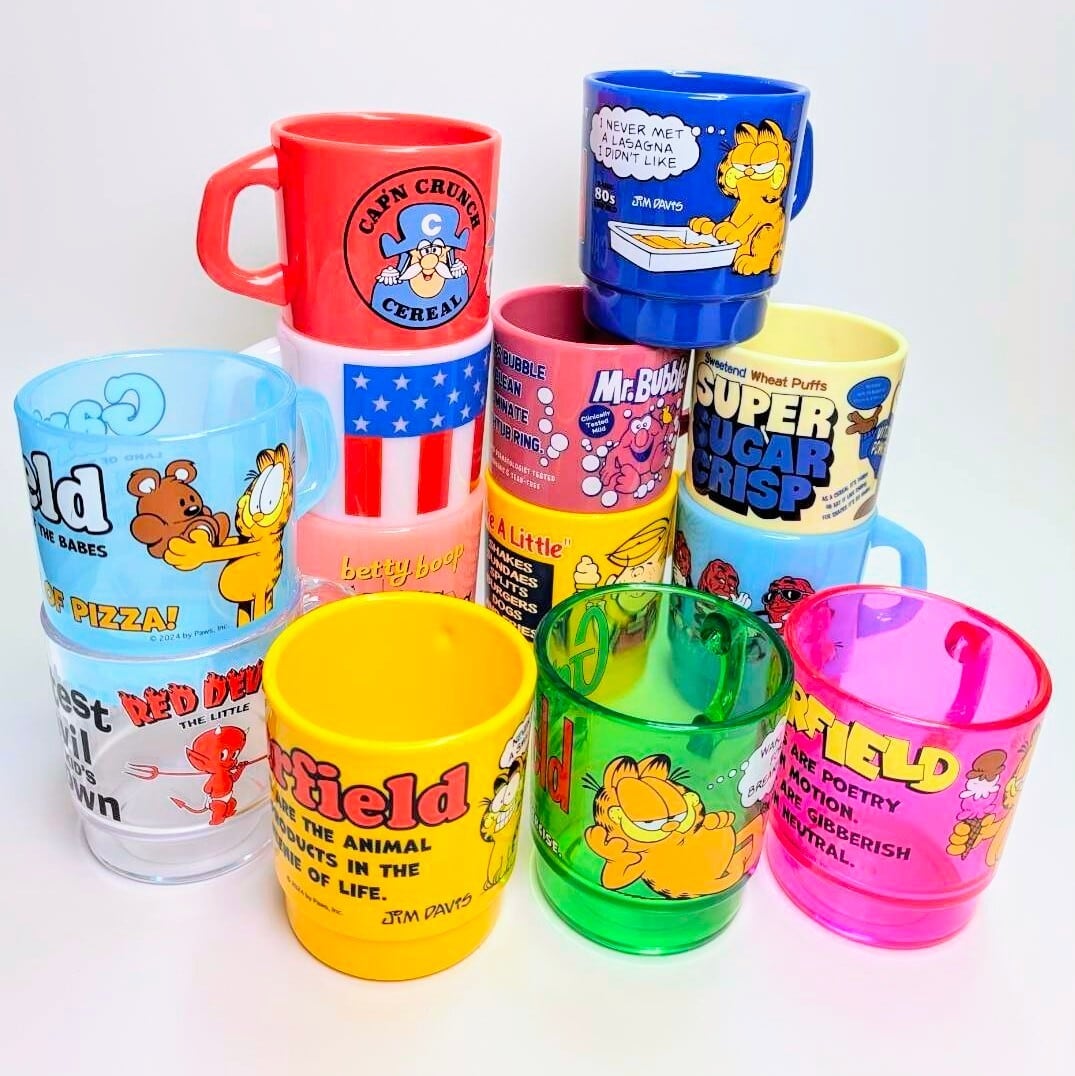 【 STACKING MUG / スタッキングマグ   積み重ねられるマグ  】 Betty Boop（ベティ・ブープ） / BETTY SURF CALIFORNIA / クリアブルー 〚アメリカン雑貨 アメトイ〛
