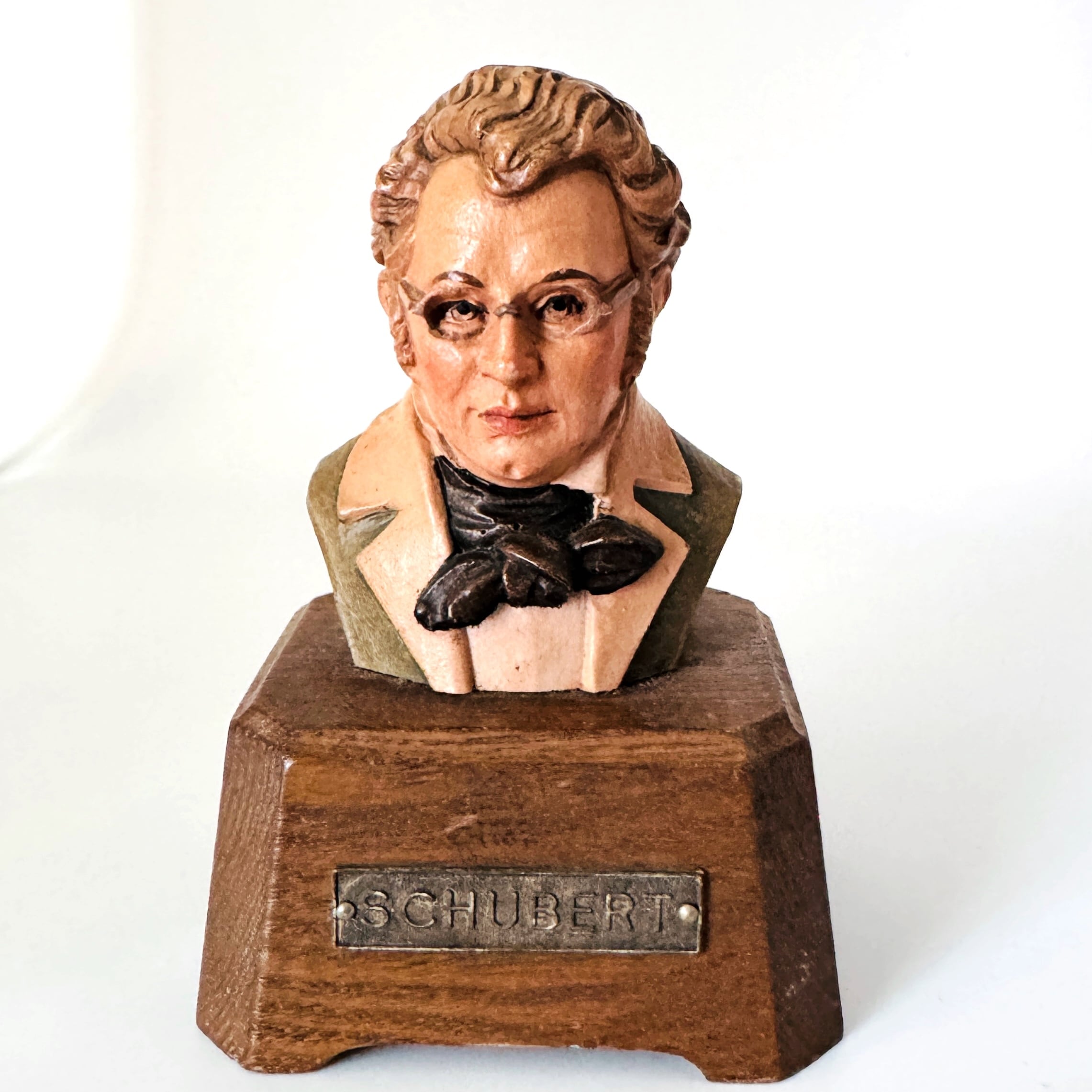 【バカラ】動物 ペンギン 置物 インテリア★美品★幸運　ケース付き バカラ】動物 ペンギン 置物 インテリア☆美品☆幸運 ケース付き