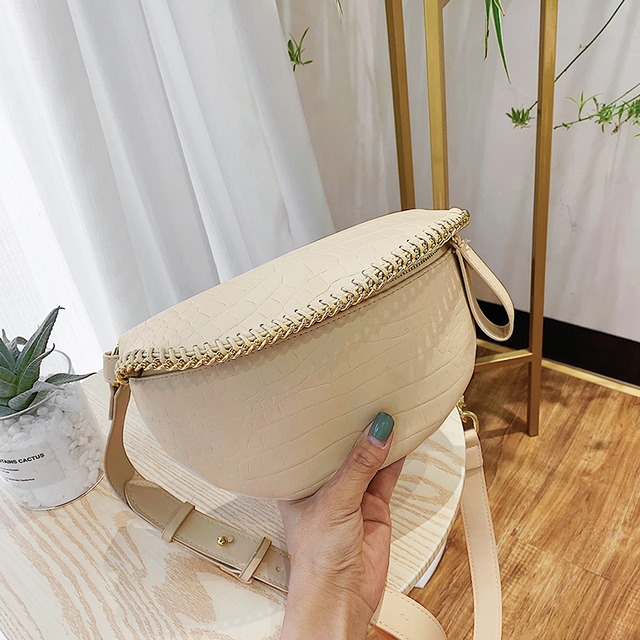 クロスボディバッグレディースバッグ2020人気ニューウェーブワイルドインスネットレッドチェーンバッグ夏のファッションチェストバッグウエストバッグ Tiancai_Wing_Bag8424349