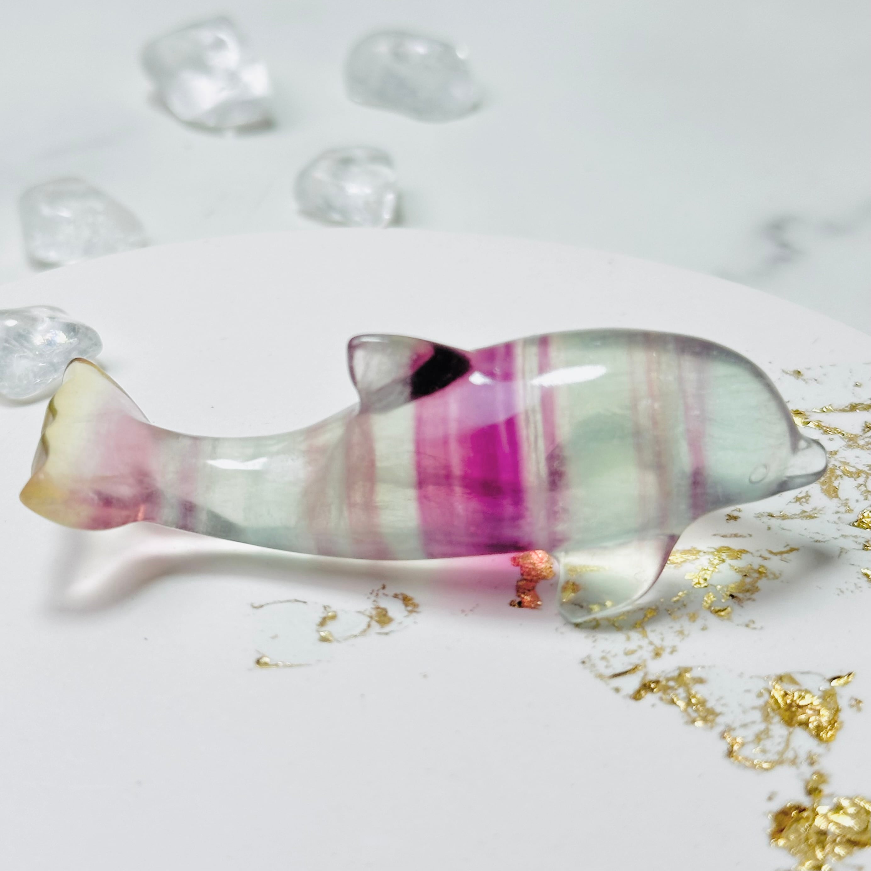 透明感きらめく天然石イルカ｜癒しのフローライト彫刻インテリア 13