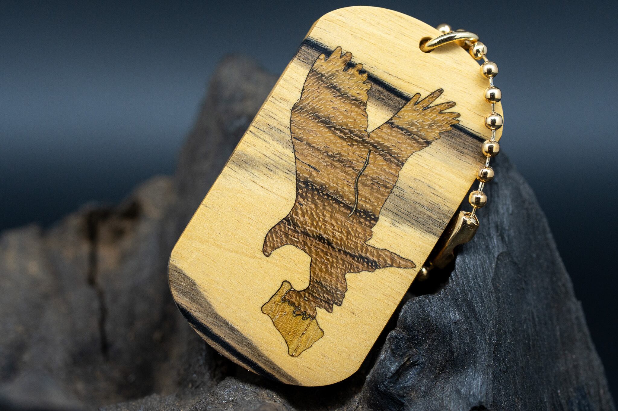 【魅惑の黒い紋様】 黒柿 ドッグタグ 象嵌 トンビと油揚げ