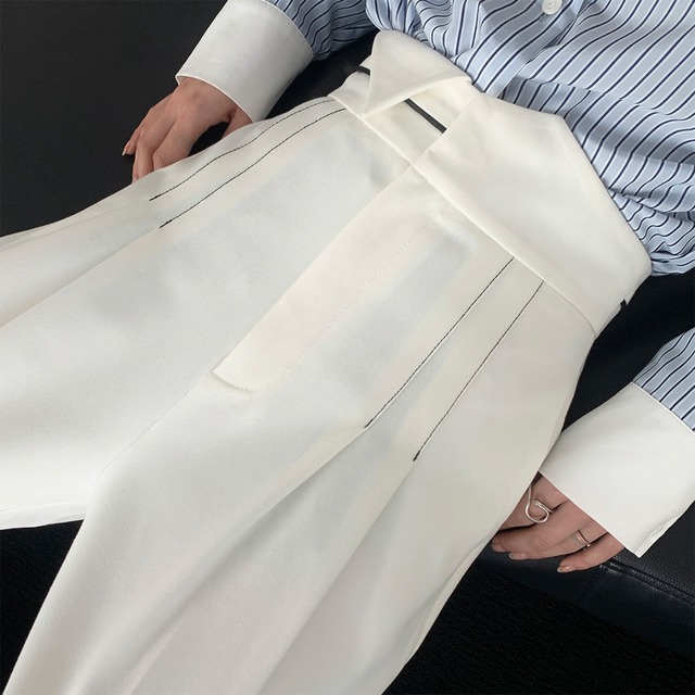 ハイウエストタックストレートパンツ A81