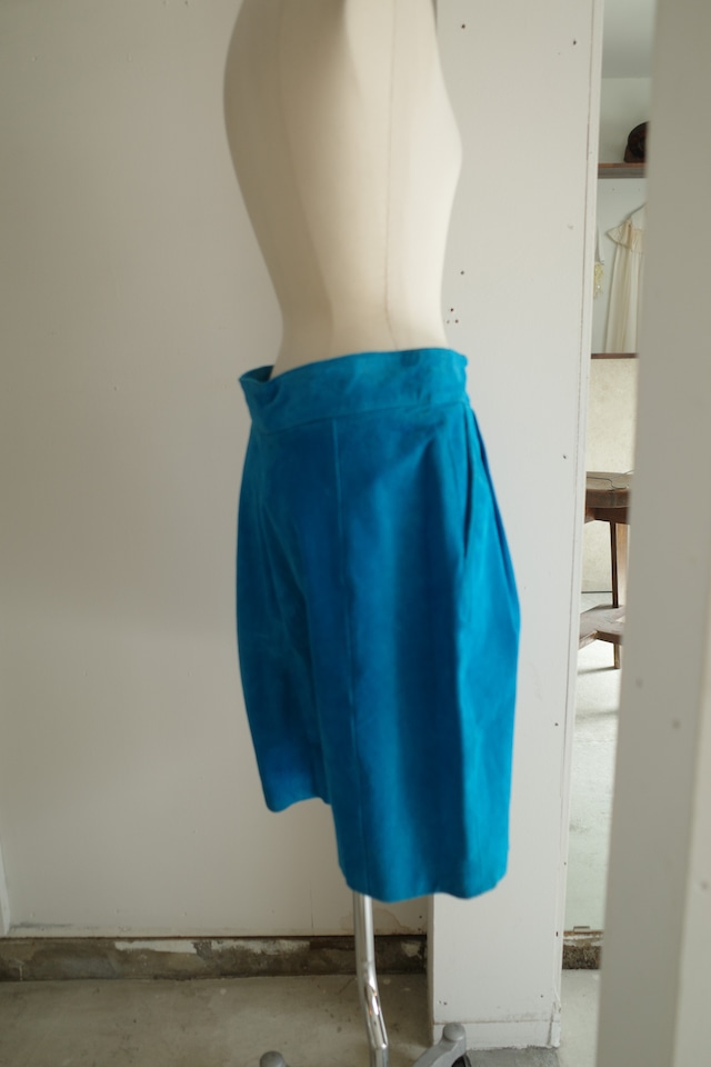 wandering suede shorts