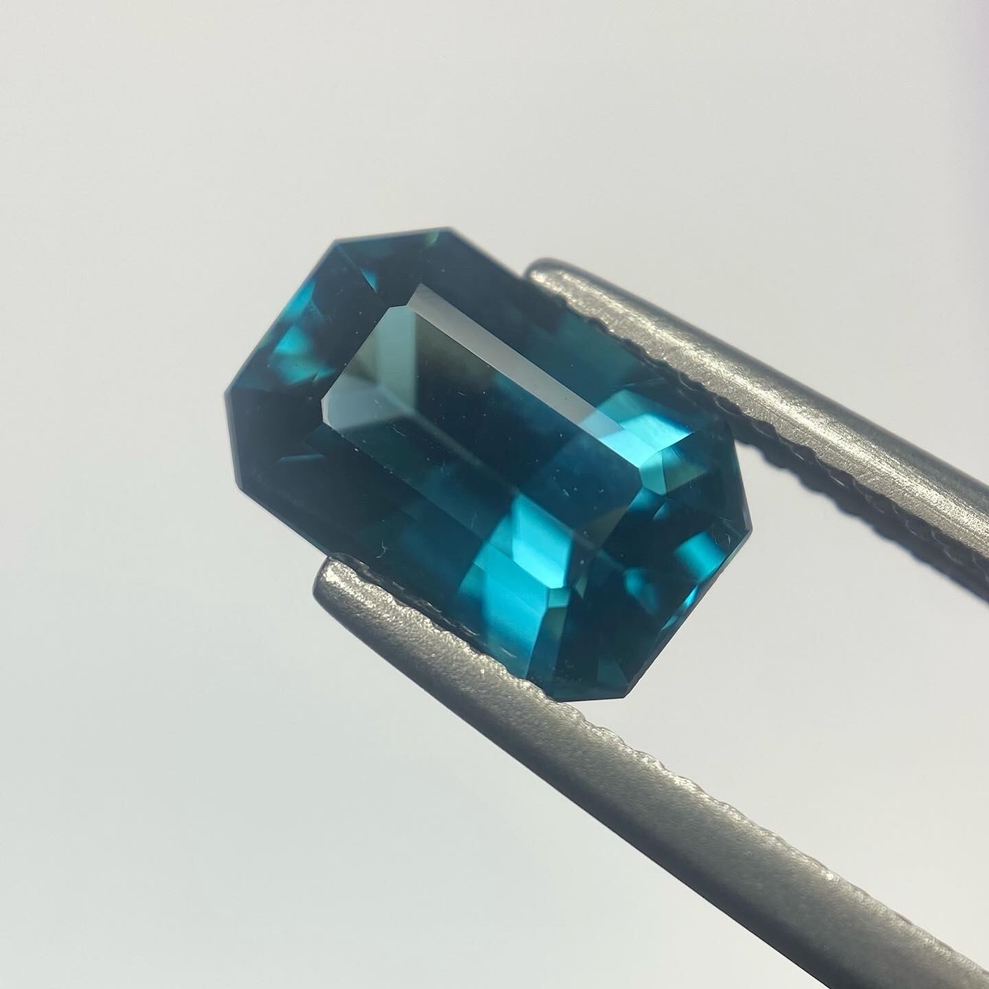 いつまでものぞいていたいブルートルマリン