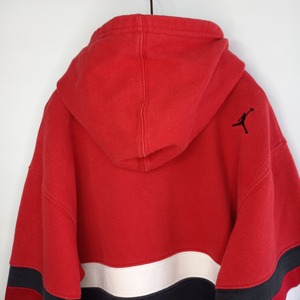 ナイキ　ジョーダン　フルジップ　スウェット　パーカー　刺繍　レッド　ブラック　M