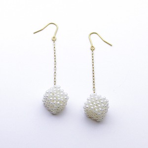 beads cube pierces [pearl natural]