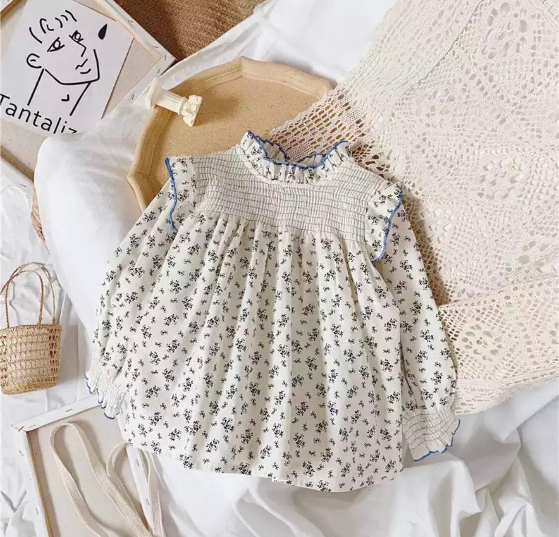 リブレースフラワーブラウス》》》》》子供服 キッズ 海外子供服 プチプラ 女の子 春夏 ガール ホワイト トップス