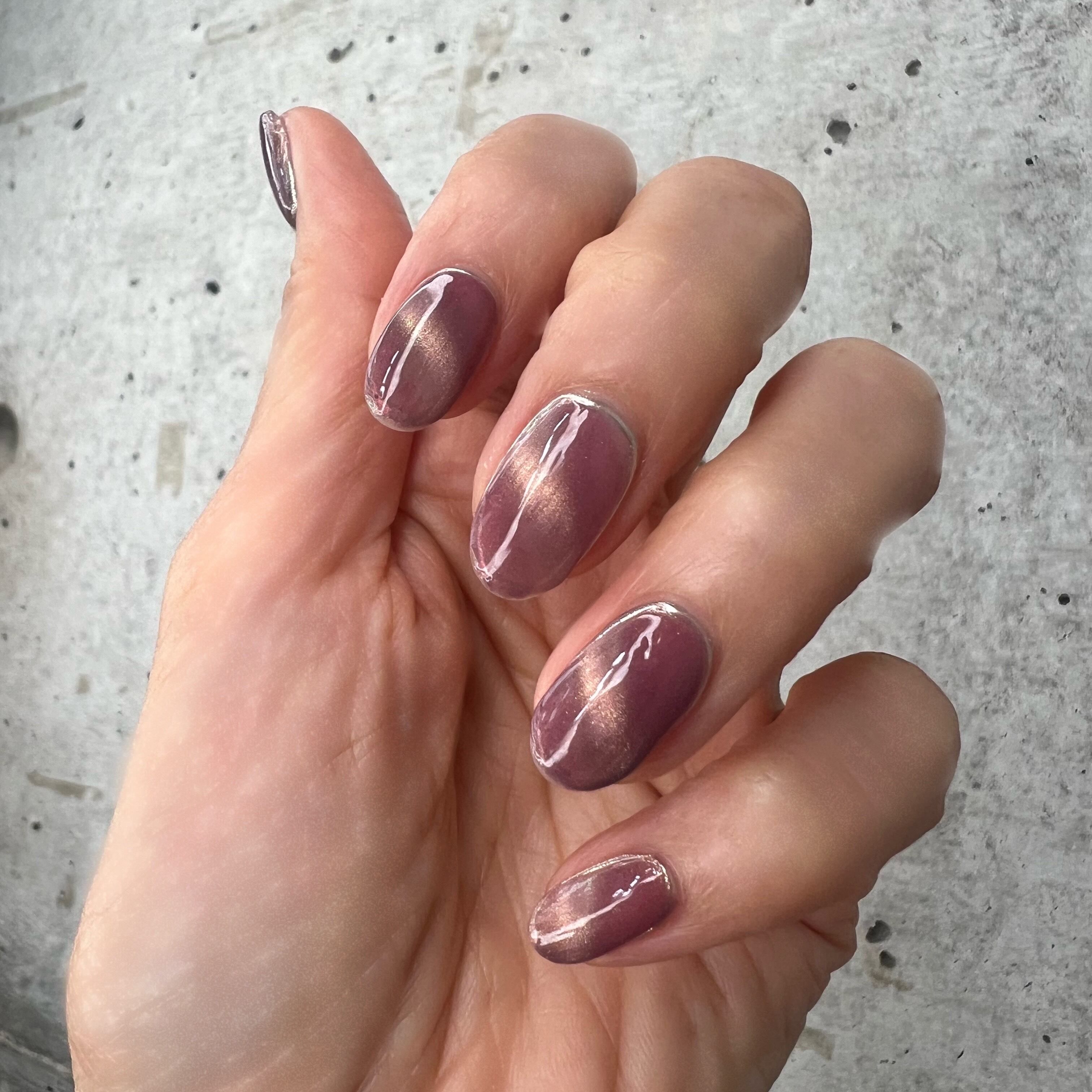マグネット『 plum 』ワインレッドピンクワンカラーシンプルネイル 