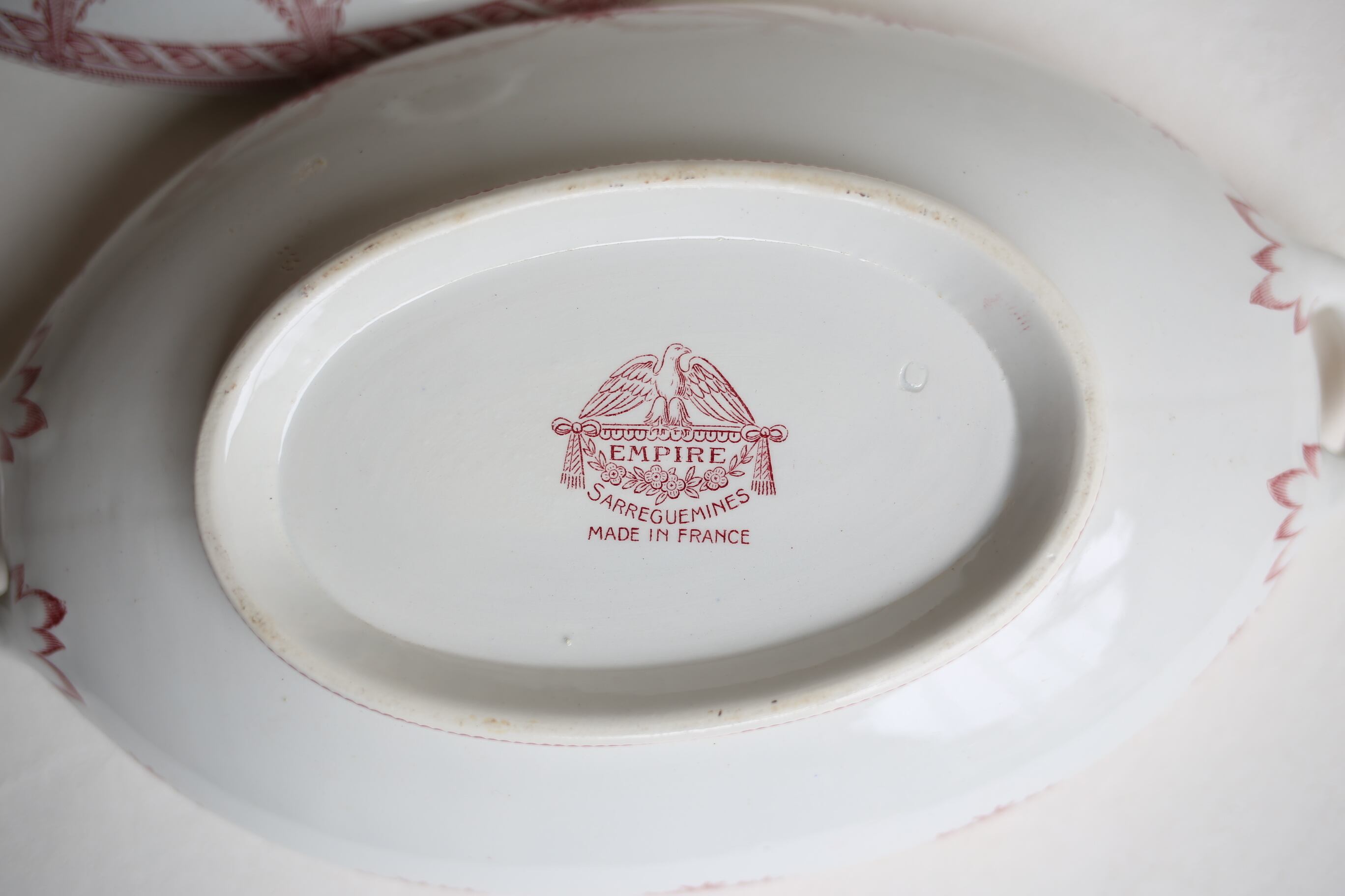 フランス アンティーク SARREGUEMINES サルグミンヌ 『EMPIRE』スー