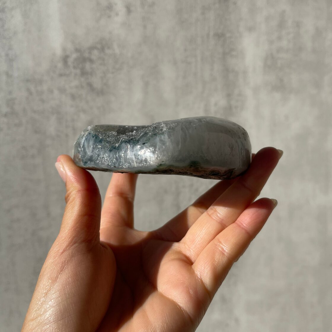 グリーンクォーツ／緑水晶】ハート 鉱物 天然石 パワーストーン 台座