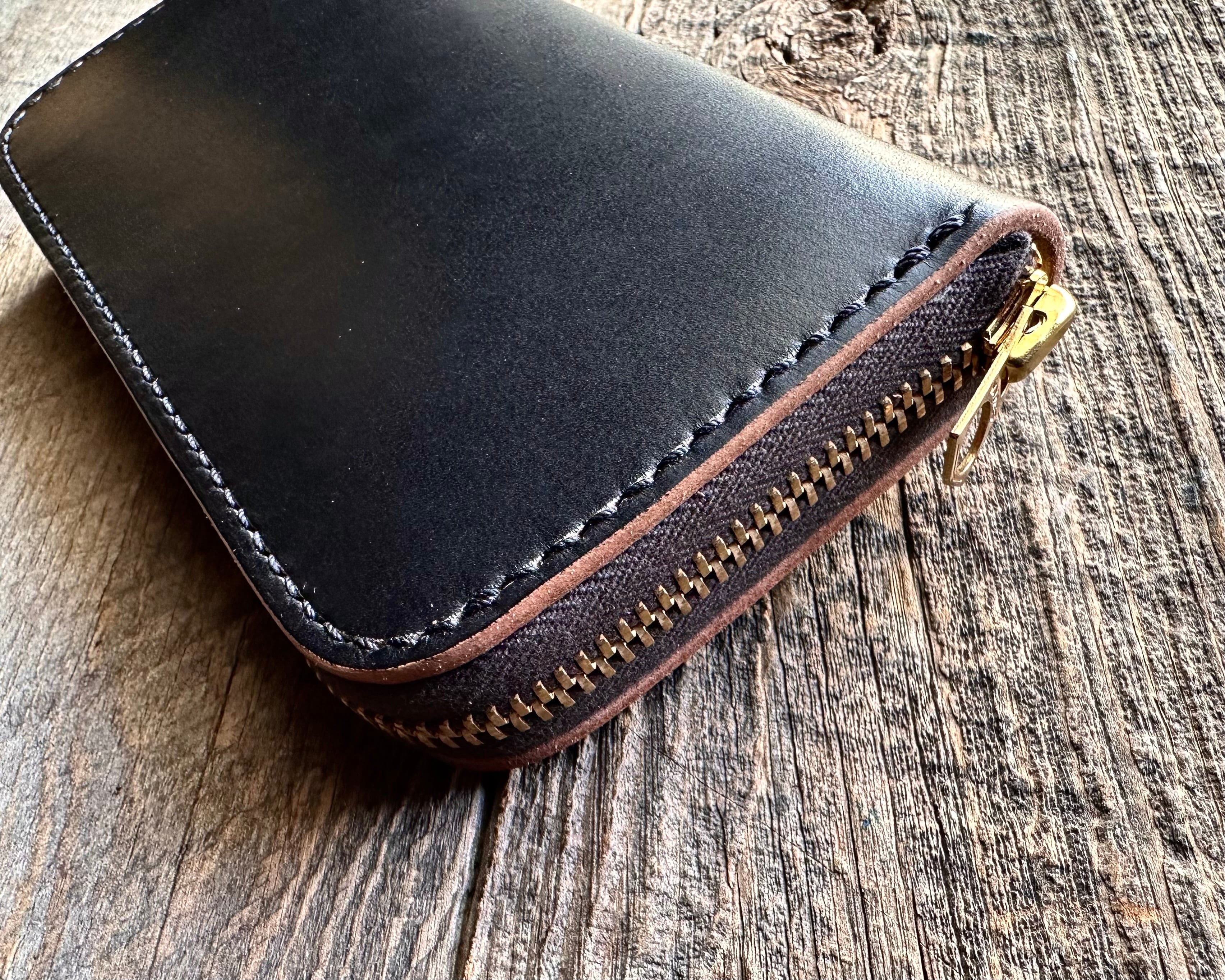 ROUND ZIP LONG WALLET | Casoworks