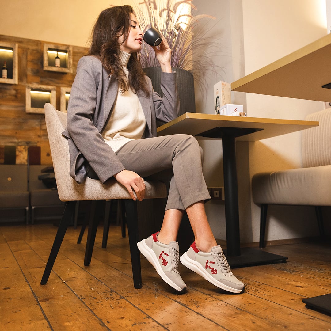 にゅBLOW『GRAY×BORDEAUX』 | SANGACIO にゅBLOW『GRAY×BORDEAUX』 | SANGACIO
