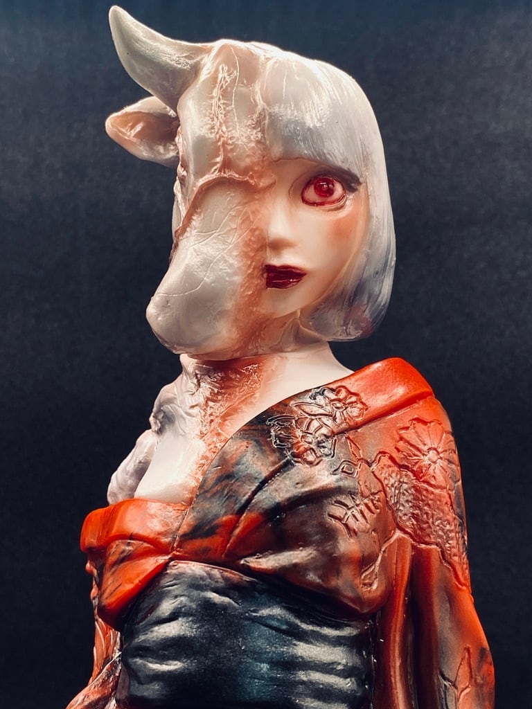 真説・物ノ怪少女 くだん〜赤黒斑 | ヒカリトイズ