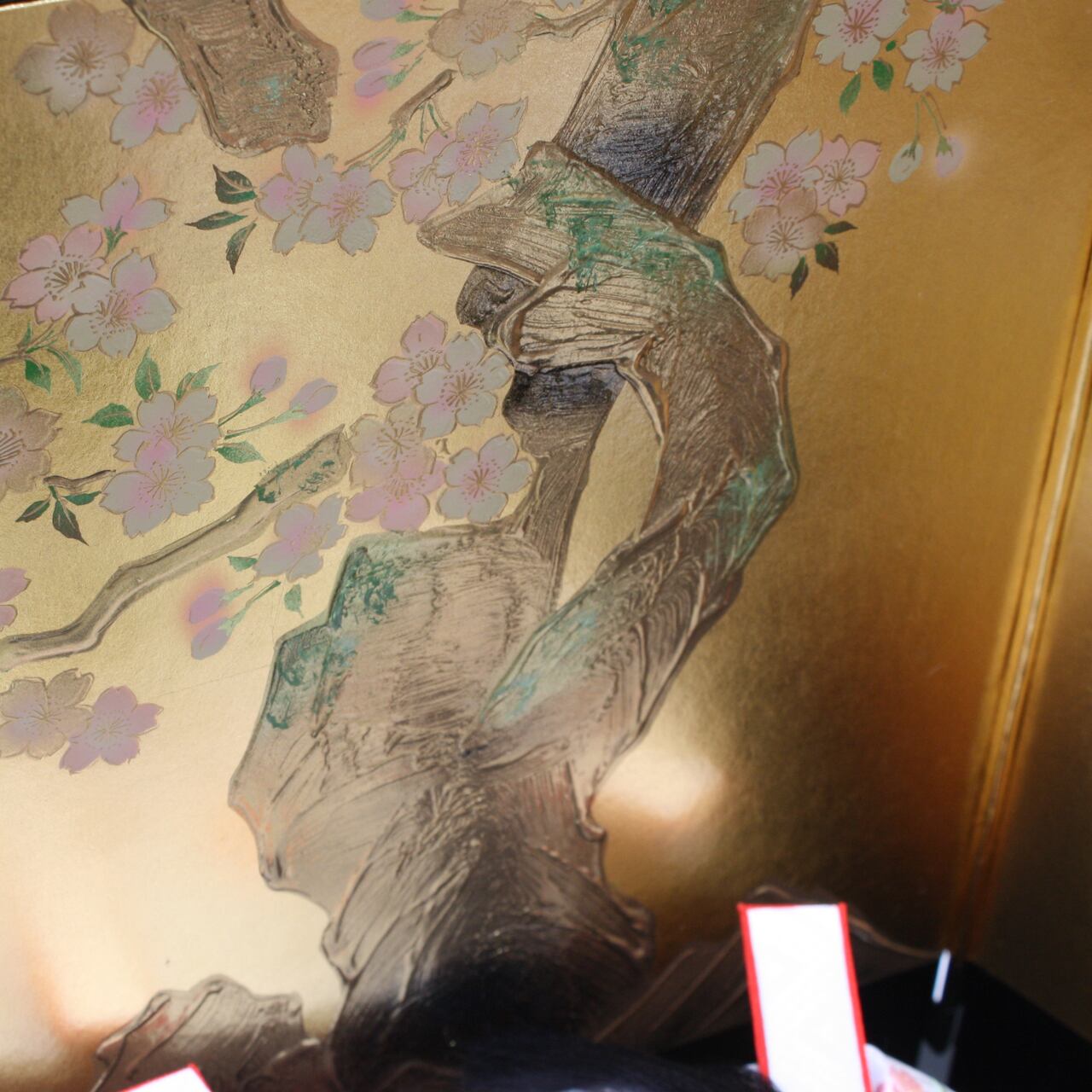 内閣総理大臣賞受賞受賞作家の大変モダンな絵画です。