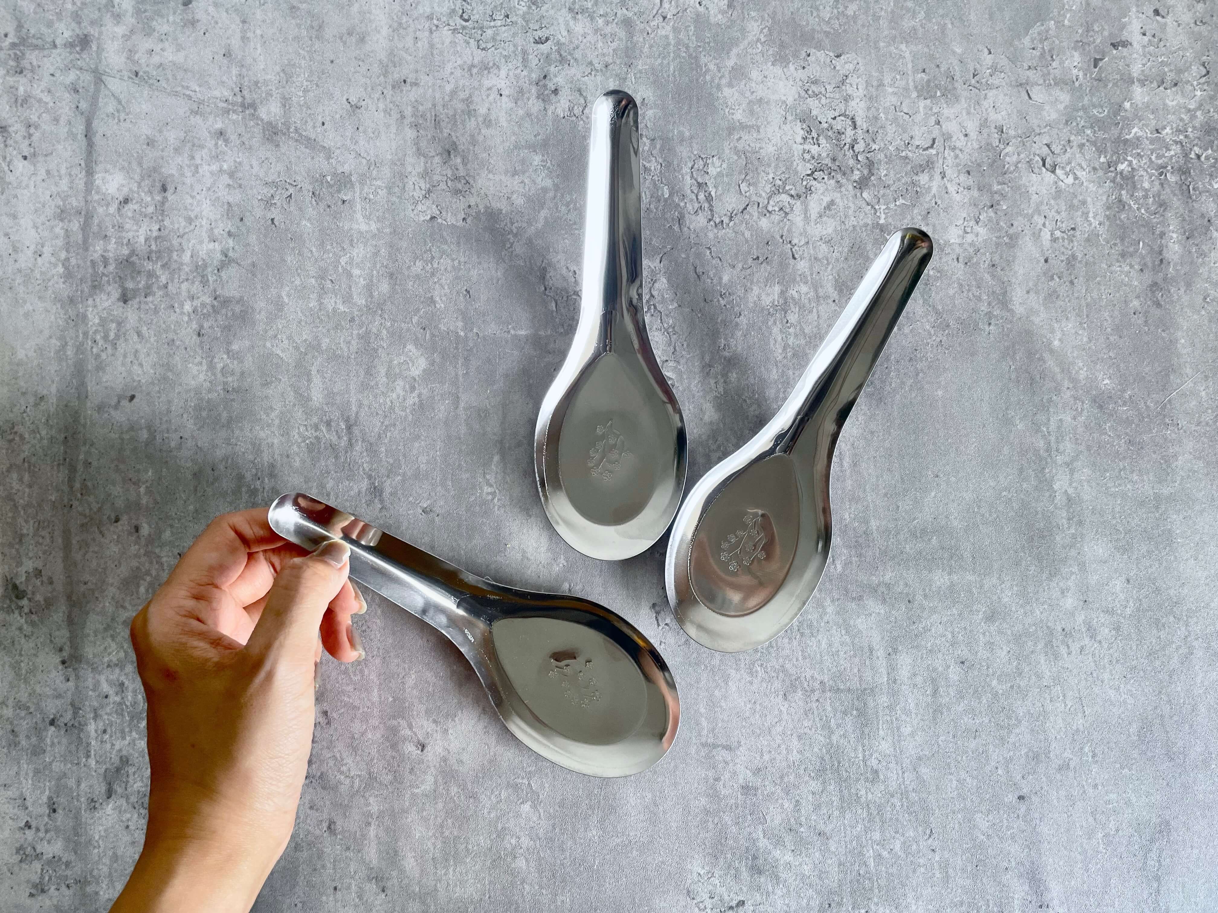 大きなアルミのレンゲ