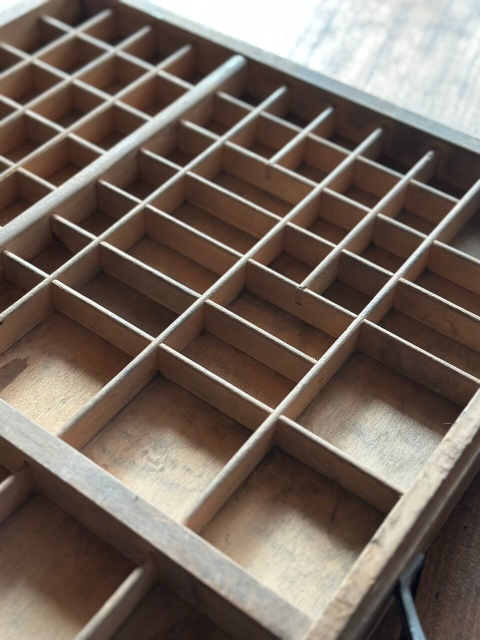 活版印刷の木製トレイ プリンタトレイ | Brocante de La Cocotte