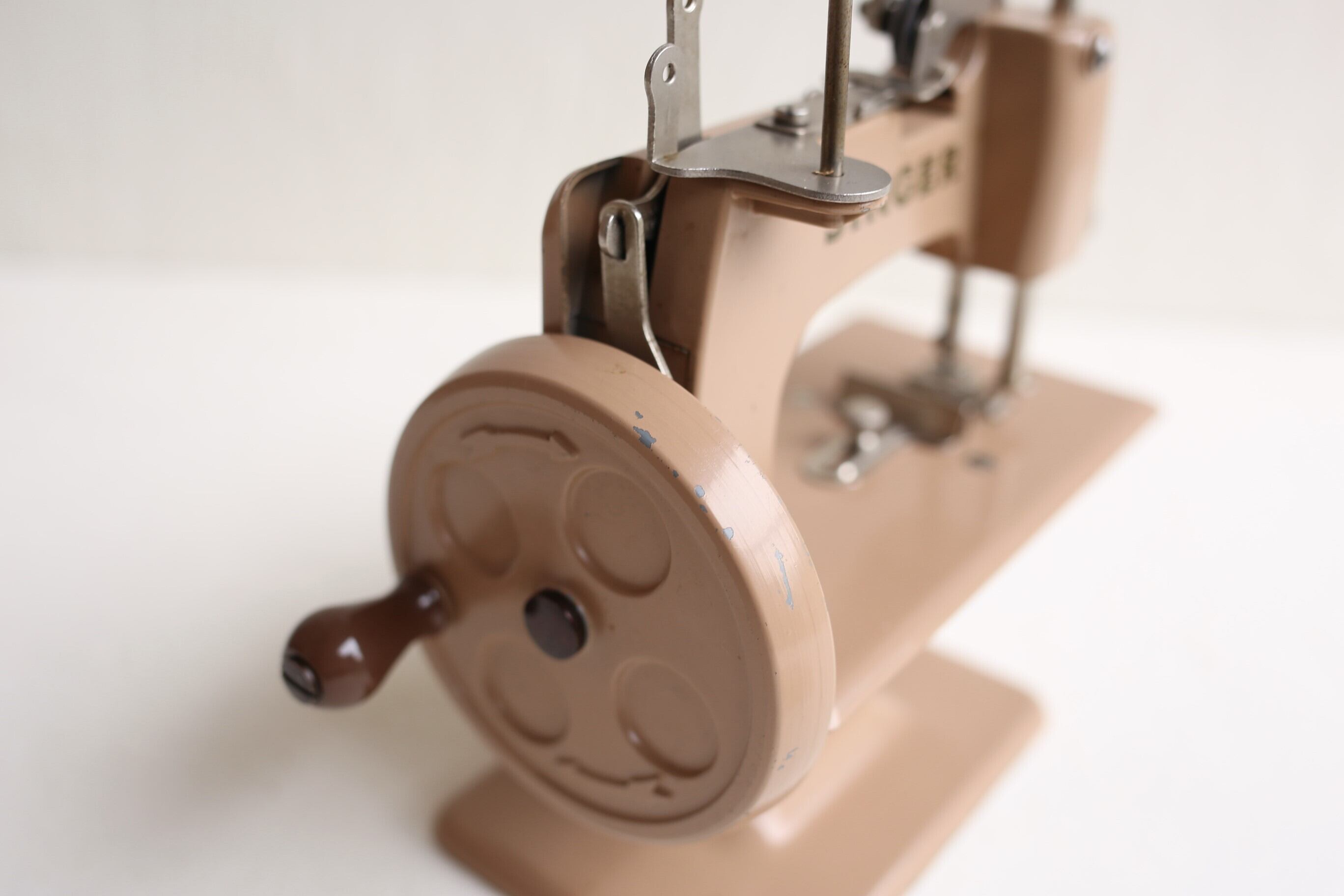イギリス アンティーク ヴィンテージ SINGER トイミシン Model No.20