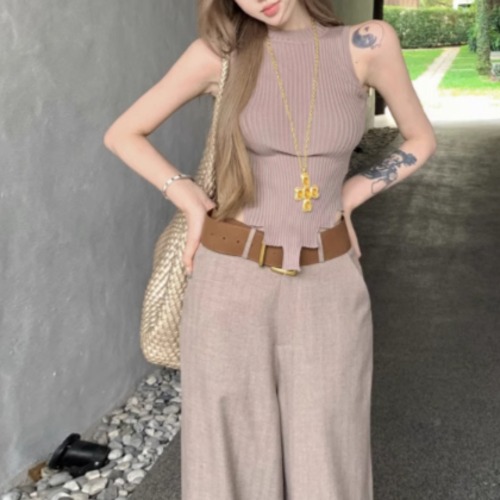 デザインヘムノースリーブニット ・10642