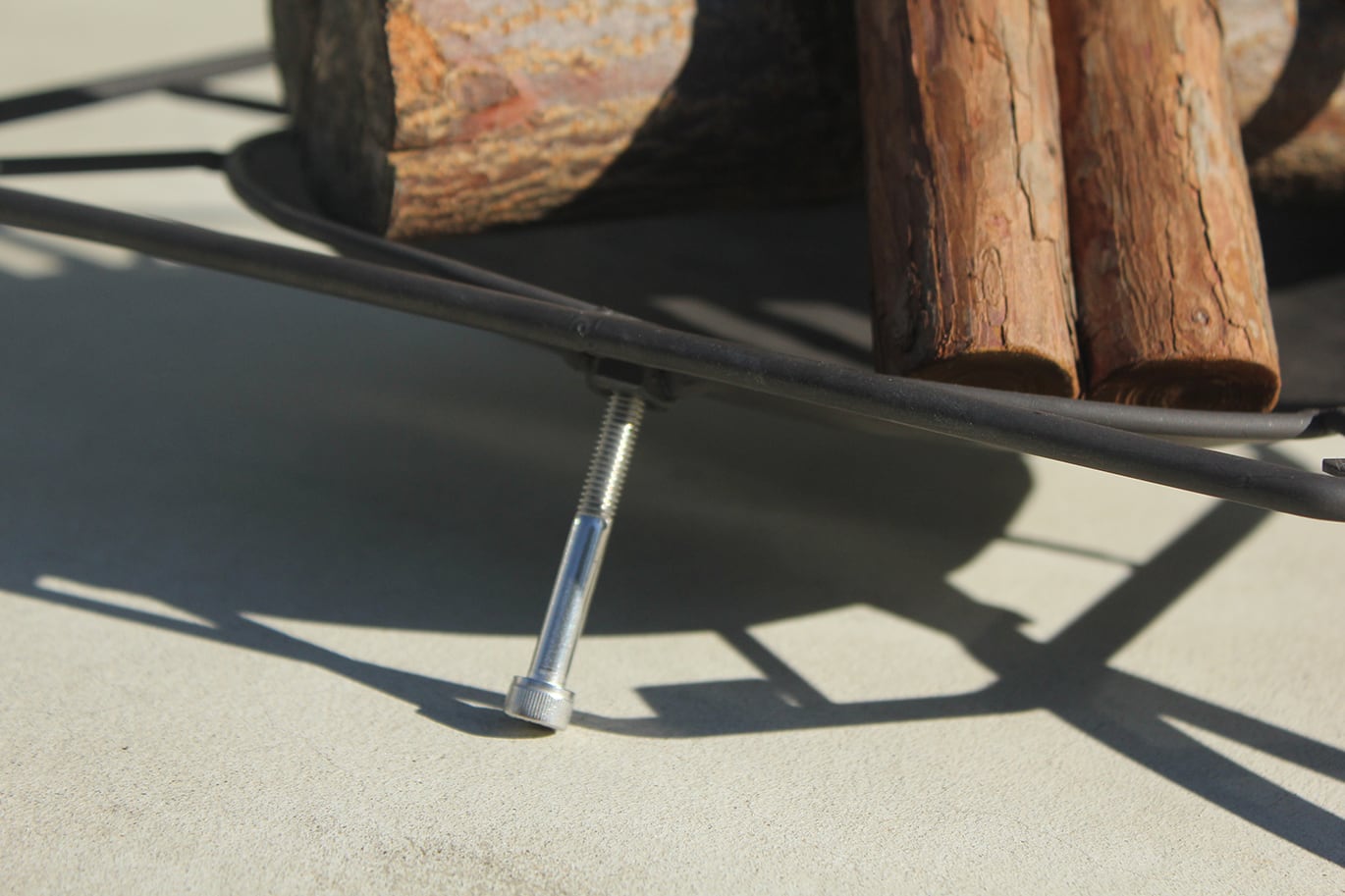 ロースタイル焚火台 -BUKOTU無骨- | ironshop アイアンショップ ロースタイル焚火台 -BUKOTU無骨- | ironshop アイアンショップ