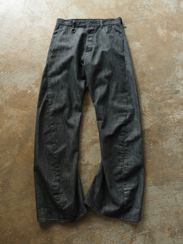 【SOSHIOTSUKI】 WARPED BOOT CUT DENIM