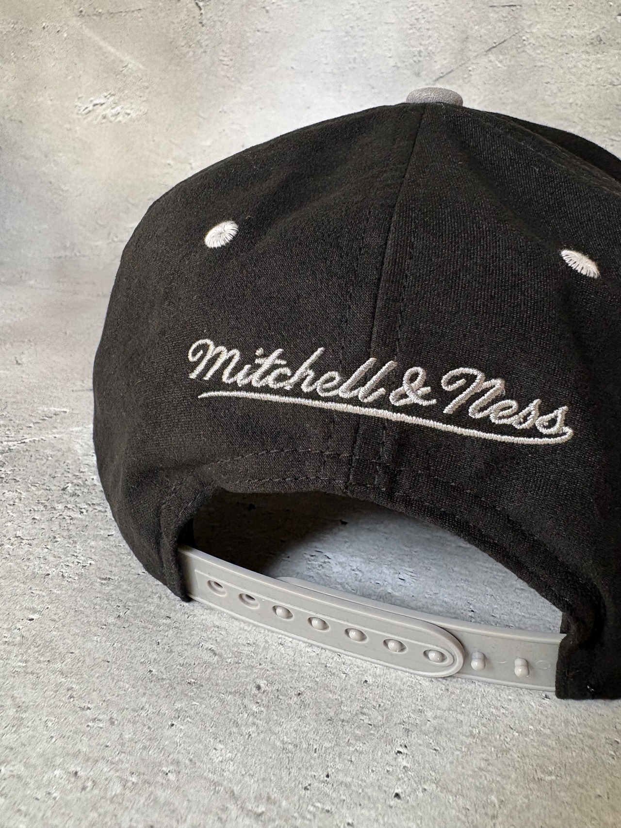 Michell＆Ness/ミッチェル＆ネス 　NBA シカゴ・ブルズ デイ 5  スナップバック・デニムキャップ