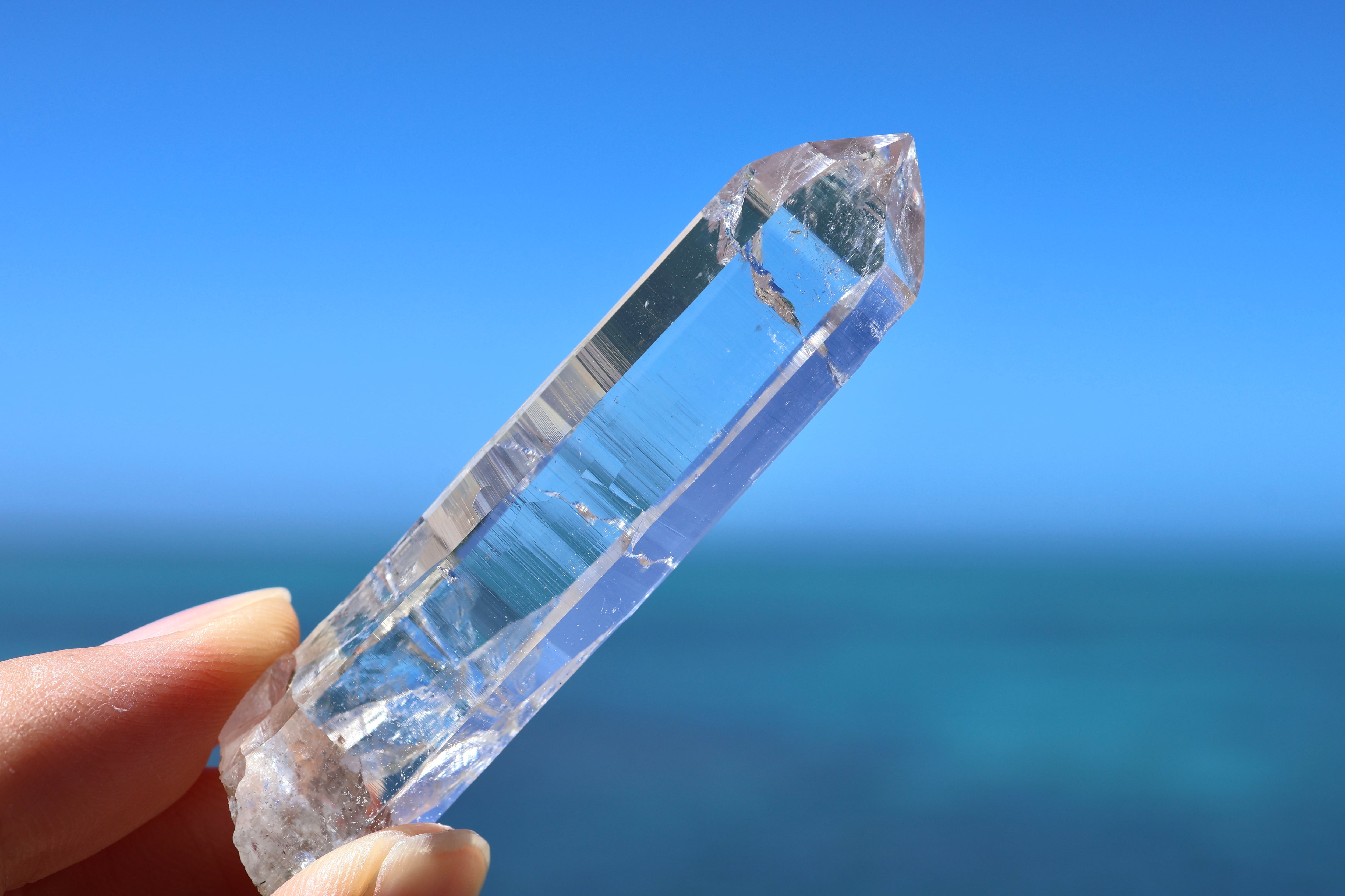 ヒマラヤ水晶 クル産 | 石垣島の夜光貝アクセサリーとヒマラヤ水晶のお