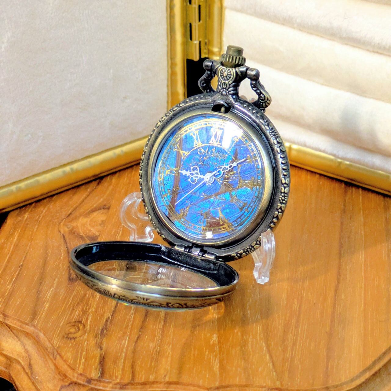 モルフォ懐中時計】壁掛け時計 - 翅の刻 -蒼- : Wingmarked Time