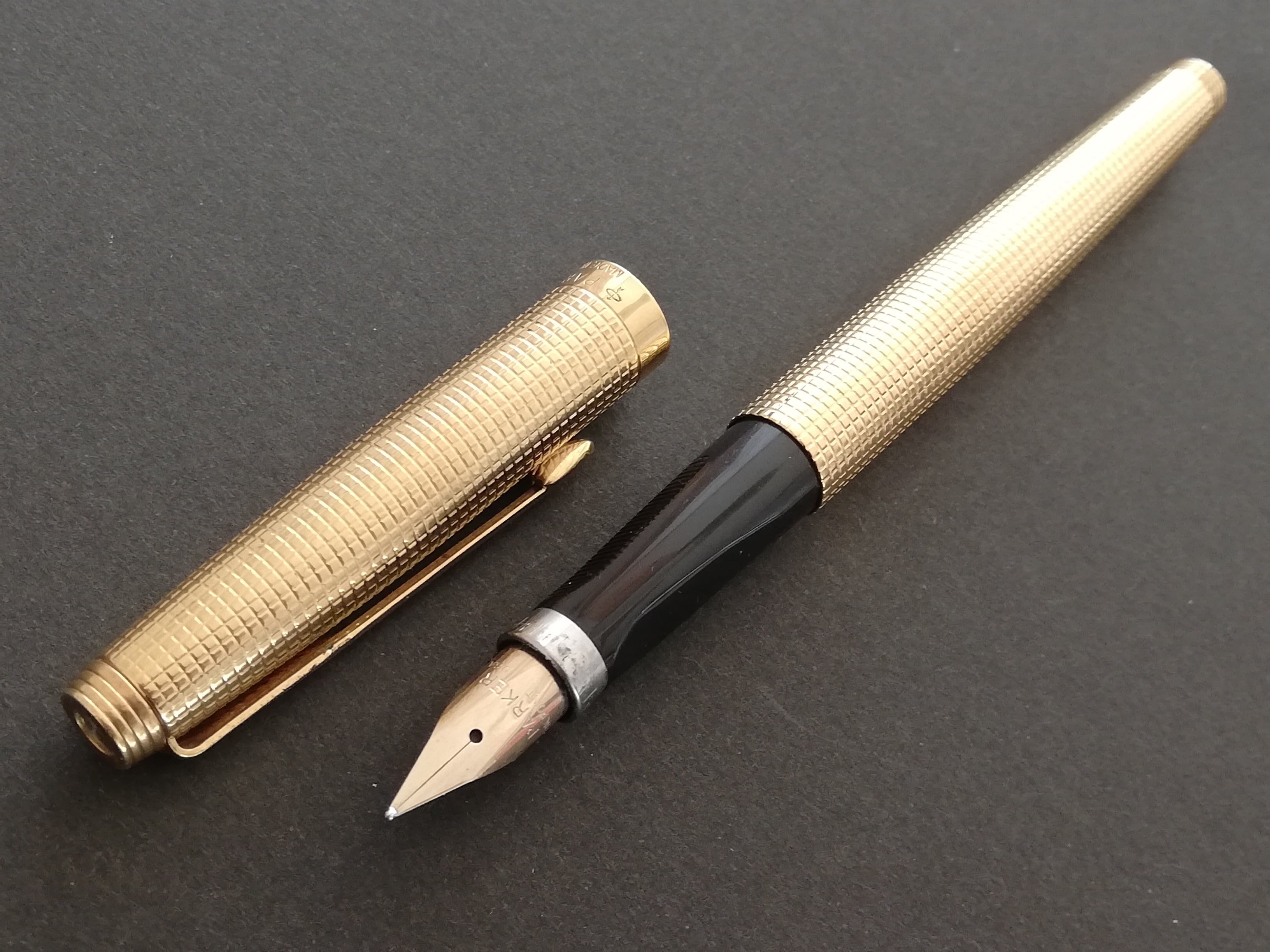 '70s　パーカー ７５ インシグニア　PARKER 75 Insignia　（細字）　14K　　　　　01885 | 川口明弘の調整万年筆  powered by BASE
