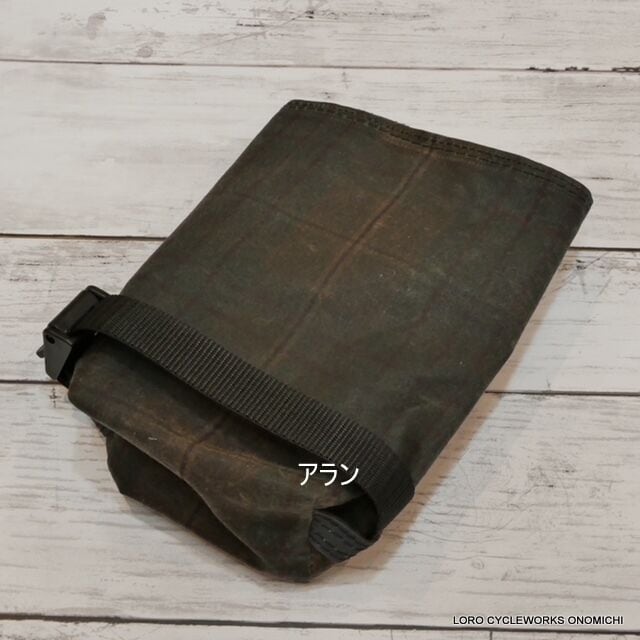 doesnotmanufact アクア(ワックスコットンポーチ) | LORO ONLINE STORE