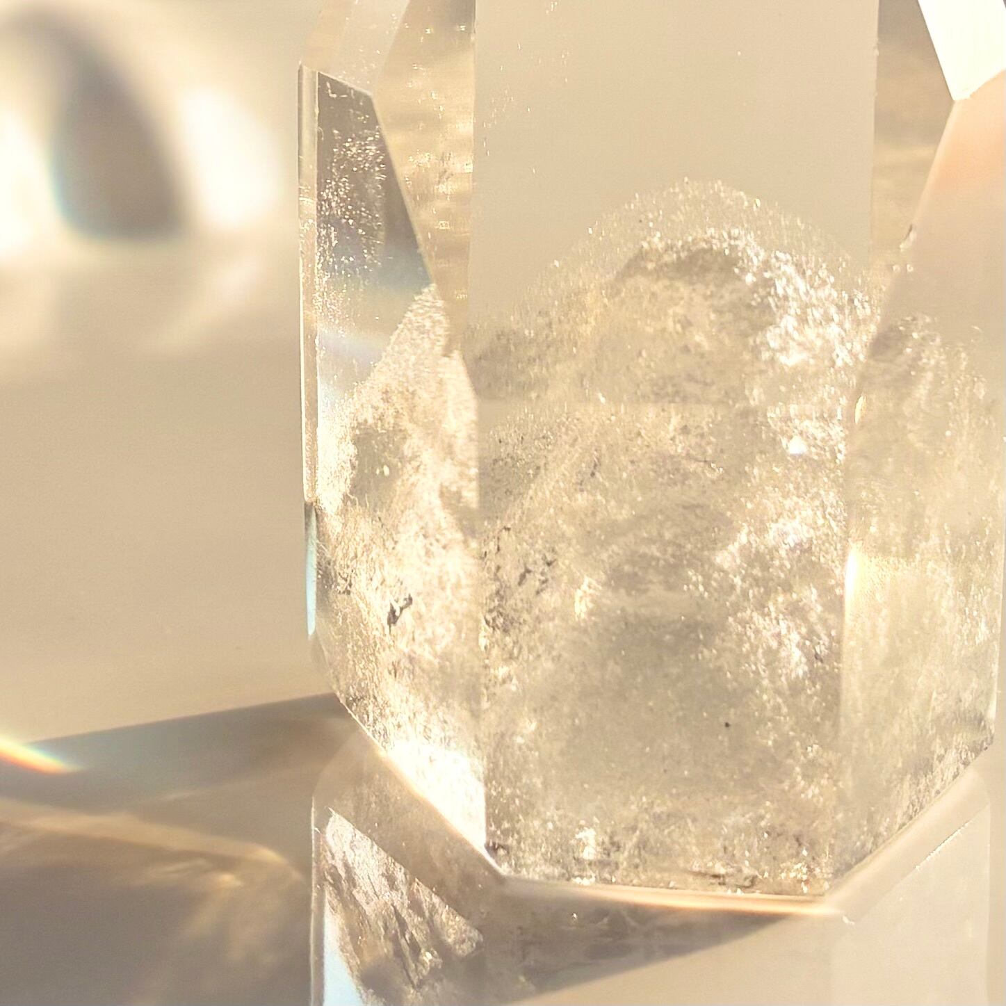 ホワイトファントム GK-RTX4070Ti-E12GB/WHITE/TP2 | GK-RTX4070Ti-E12GB/WHITE/TP2