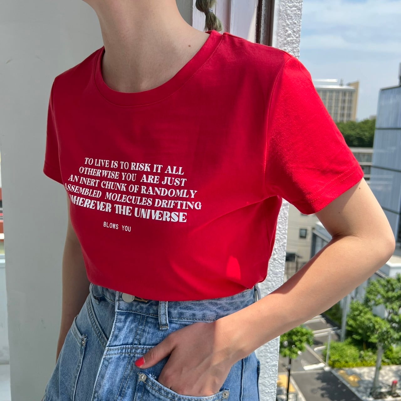 BLOWS YOU tight T-shirt_LN01193