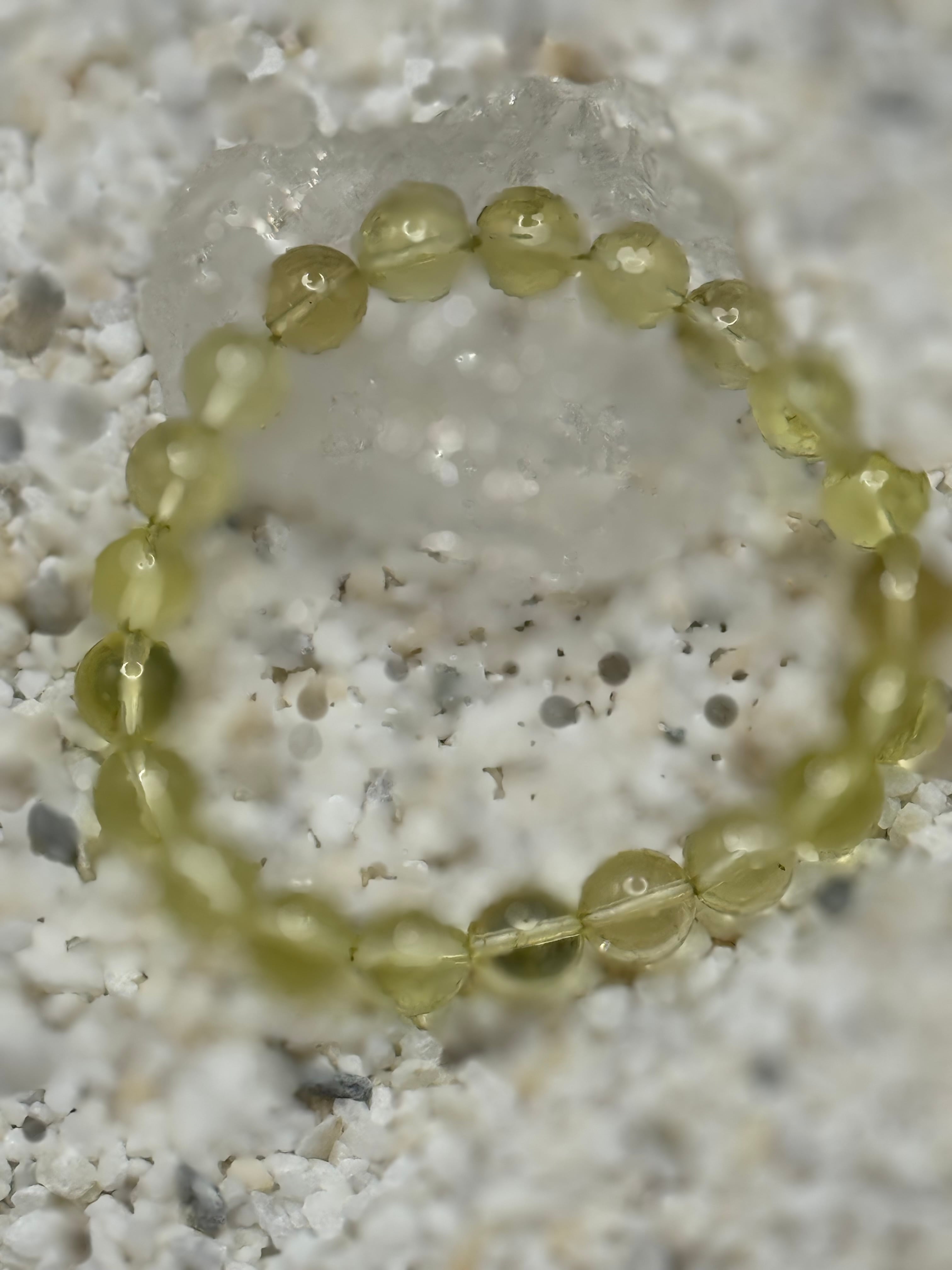 激安！特別奉仕価格ハイグレード ！リビアングラス ブレスレット14.2mm