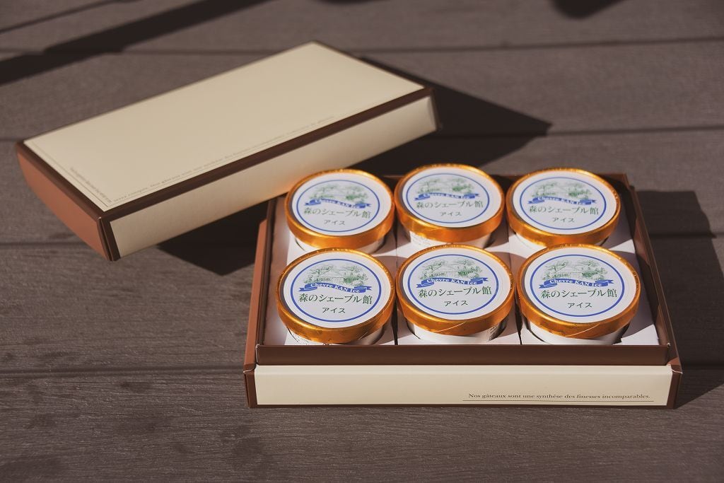 カップアイス（ミルク）６個化粧箱入