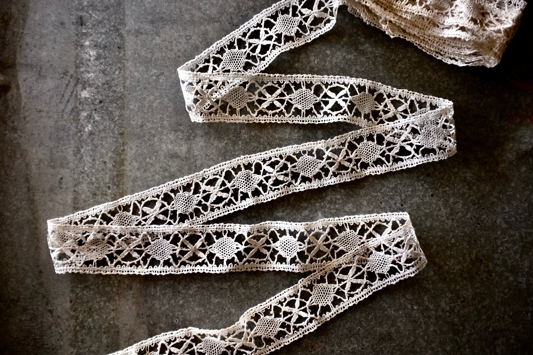 1900s フランス 4.5x100c リネン 八重薔薇と一重薔薇とハンドワーク