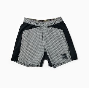 MMA(MOUNTAIN MARTIAL ATRTS) Side Graphic Run Shorts V3 (Black Check)