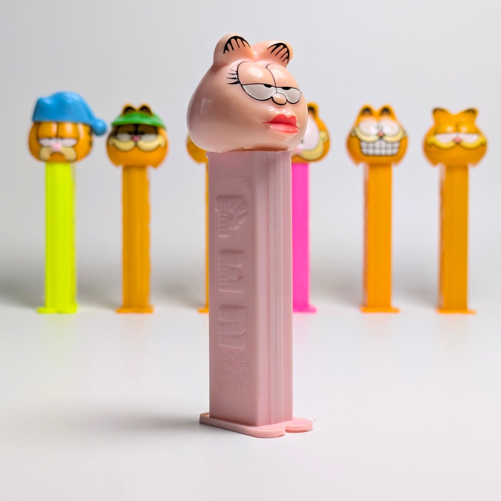 ☆ VINTAGE 90' ☆【 Garfield / ガーフィールド ) 】PEZ / ペッツ 『 アーリーン 』 〚アメリカン雑貨 アメトイ〛